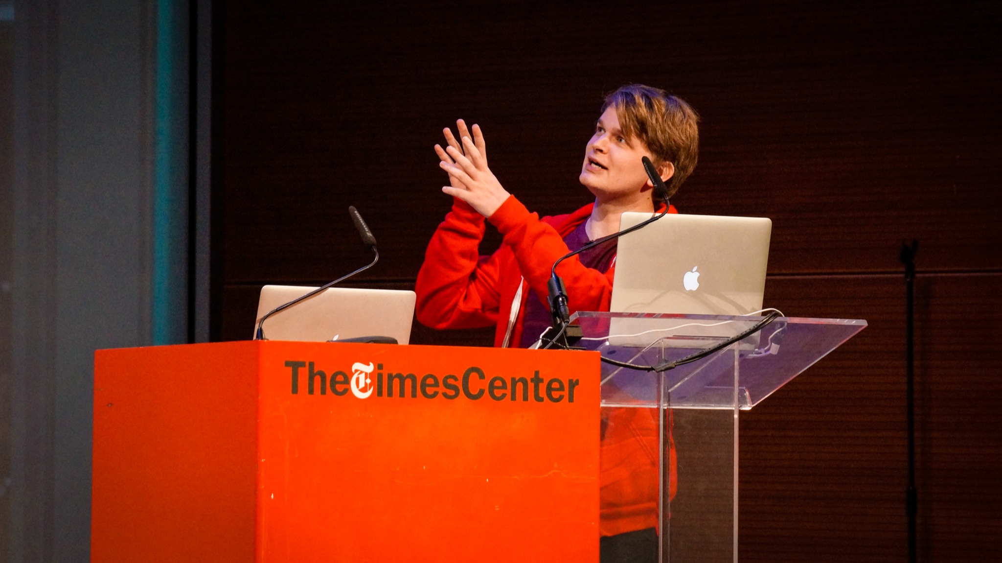 10636547493_95b860420f_o